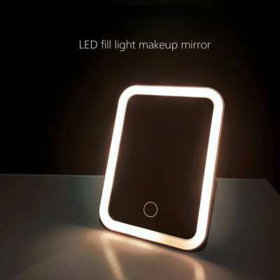 Дзеркало настільне для макіяжу M007 з LED підсвічуванням та USB