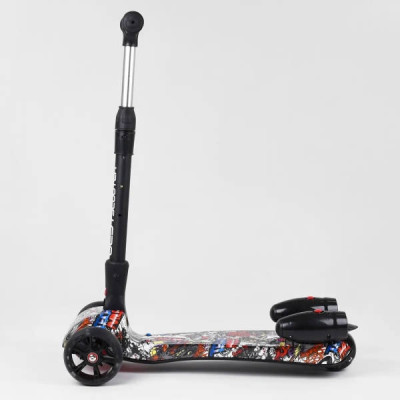 Самокат триколісний з парогенератором та музикою, складне кермо Best Scooter MAXI Кольорові графіті