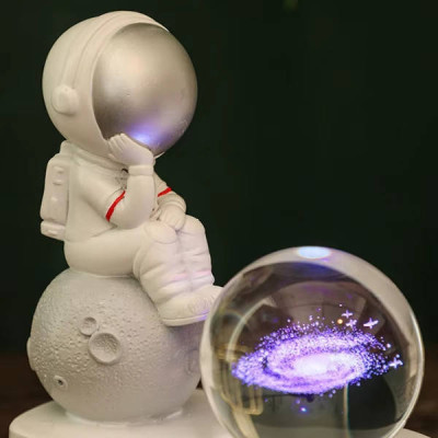 Декоративний нічник 3D кришталева куля Сонячна система з Астронавтом на Місяці Білий