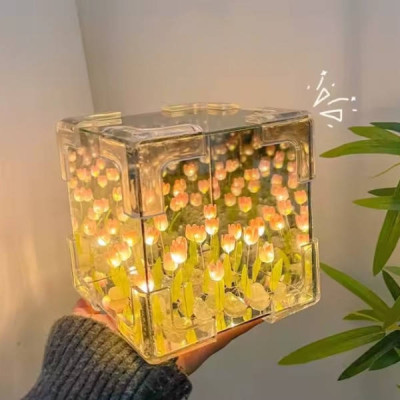 Світильник декоративний акумуляторний Куб із тюльпанами Magic Cube Night Light 214