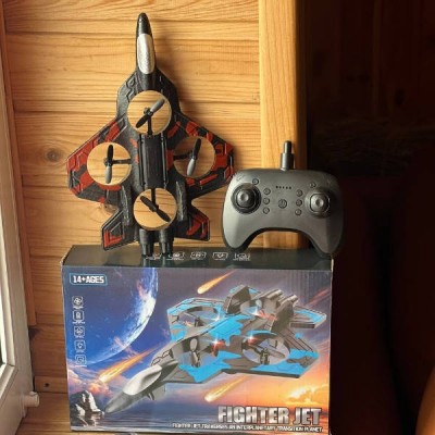 Літак на радіокеруванні Винищувач toy airplane AND JX2085 Чорний з червоним