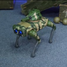 Інтерактивний акумуляторний вихованець з пультом керування Робот-пісок MECH GUARDIAN QF660-2M Камуфляжний