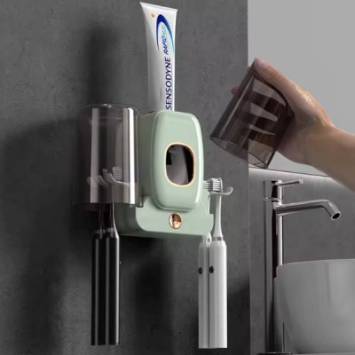 Тримач настінний для зубних щіток +2 чашки TOOTHBRUSH HOLDER Зелений