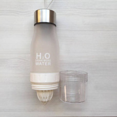 Пляшка соковитискач H2O біла