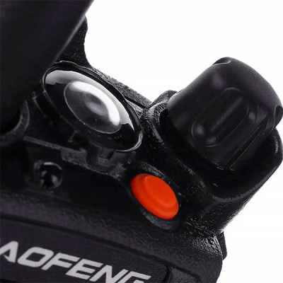 Портативна тактична акумуляторна рація Baofeng UV 9R Plus